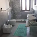 Casa D'angolo * Chiaramonti