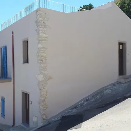 Casa D'angolo *
